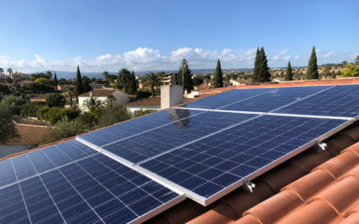 ☀️ ¡Últimos días para adelantarte a la subida del IVA de la luz! Instala paneles solares y ahorra 💰